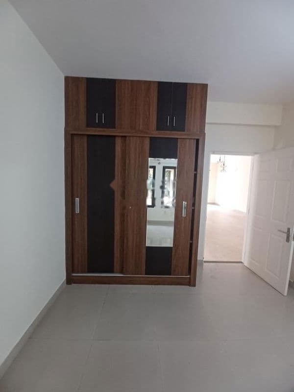 LGCL Beautiful World 4BHK
