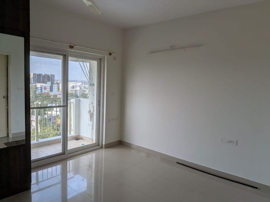 Mantri Webcity 3BHK